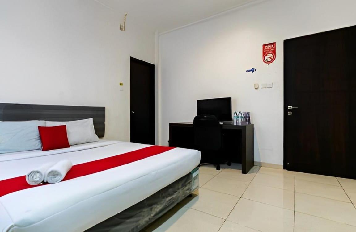 Pondok Inap Shofwa 2 Hotel Surabaya Exterior photo